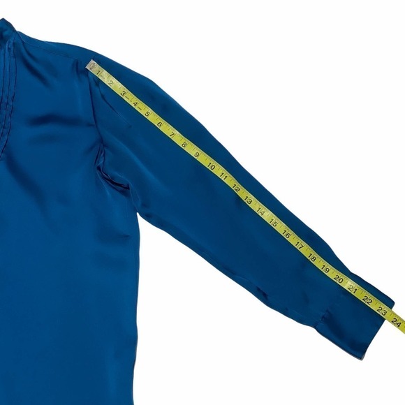 KENNETH Cole REACTION Solid Blue Pleated Yoke Long Sleeve Button Down Blouse - Picture 8 of 12